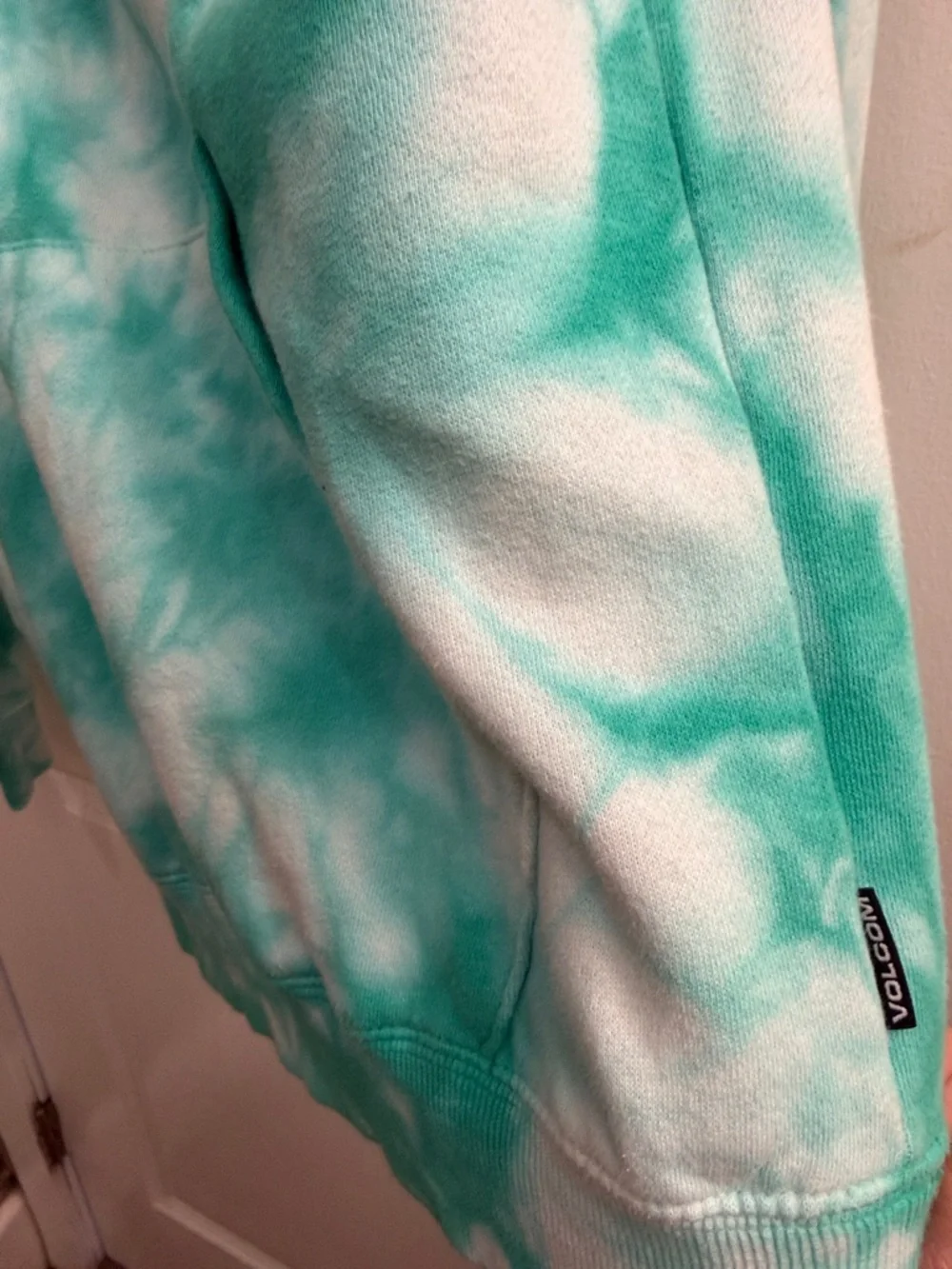 Volcom Teal and White Tie-Dye Pullover Hoodie - Picture 3 of 4